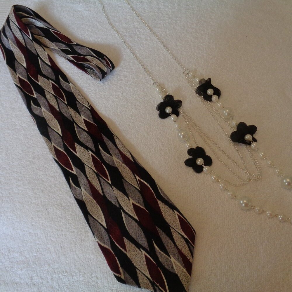 RETRO PIERRE CARDIN SILK TIE & NEW MODERN NECKLACE MADE TO LOOK VINTAGE LOT